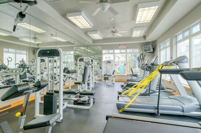 Building Photo - Spectacular 3 Bedroom, 3.5 Bathroom Townhome in Scenic Arbor Station.