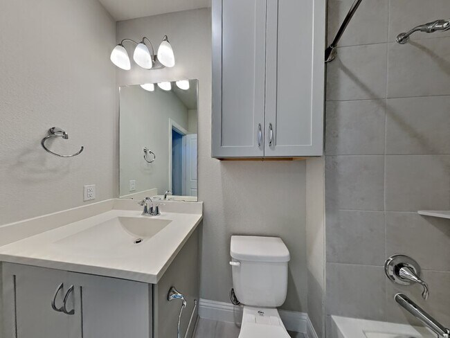 Building Photo - 1181 Tea Olive Ln