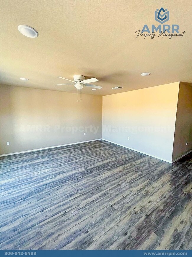 Building Photo - 7401 5th St