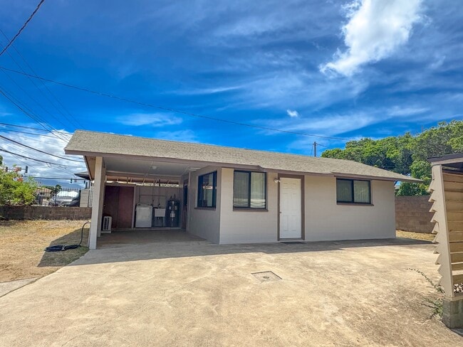 Primary Photo - 236 Lono Ave