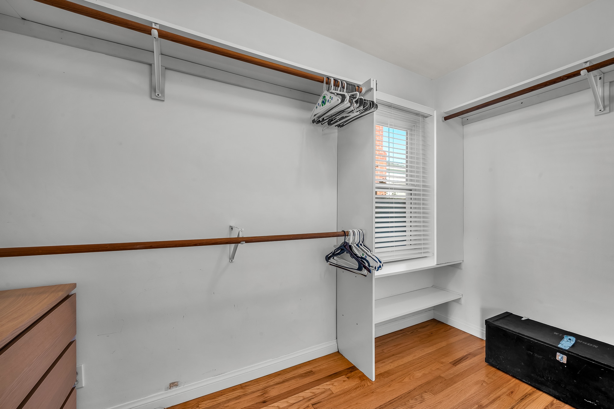 Building Photo - 8207 Stewart Ave