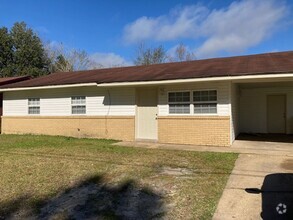 Building Photo - Gulfport 3 Bedroom