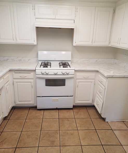 Building Photo - 24322 El Pilar