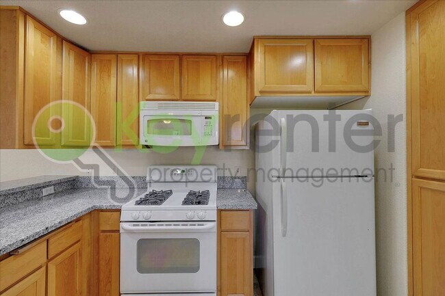 Building Photo - 1501 Secret Ravine Pkwy