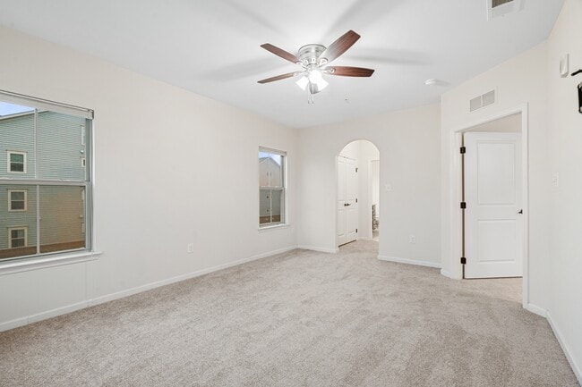 Building Photo - 6501 Walcott Ln