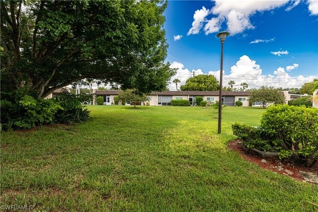 Building Photo - 6300 South Pointe Blvd