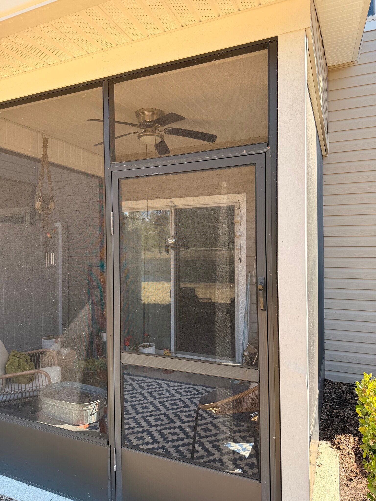 Building Photo - 13984 Sterely Ct N