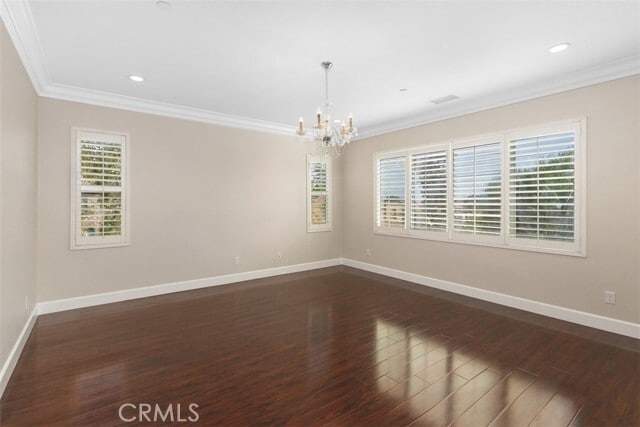 Building Photo - 2854 Alamitos Rd