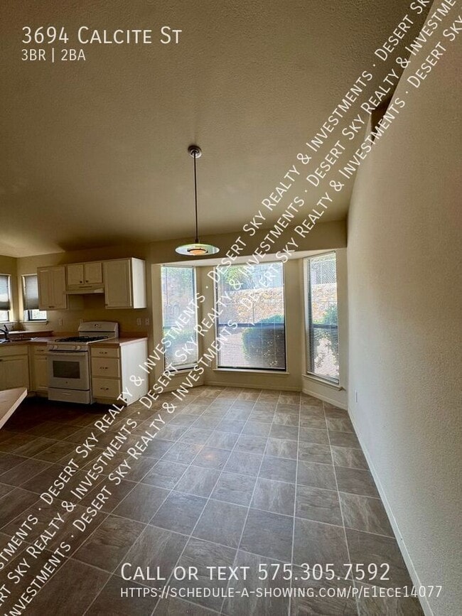 Building Photo - 3694 Calcite St