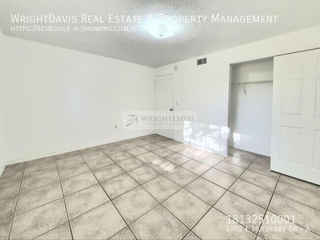 Building Photo - 1702 E Mulberry Dr