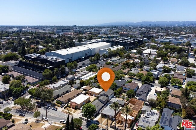 Building Photo - 9051 Lucerne Ave