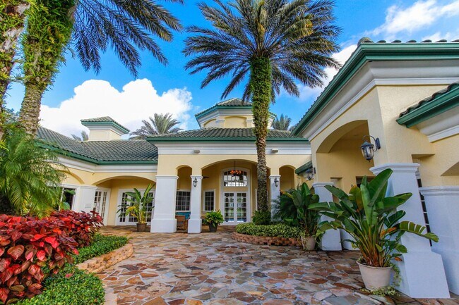 Building Photo - Condo in Resort Style Community of Legacy Dunes, Kissimmee