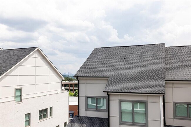 Building Photo - 2722 Thornewilde Wy