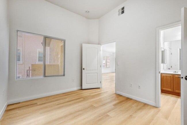 Building Photo - 2-Bed, 2-Bath Condo with Rare Feature-Both Bedrooms Include Attached Bathroom