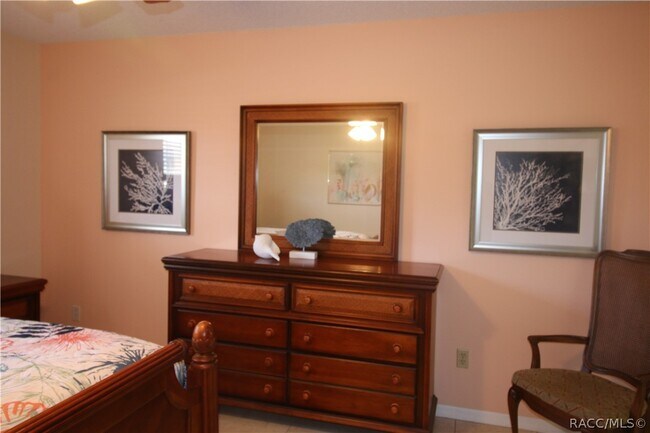 Building Photo - 908 Pritchard Island Rd