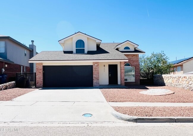 Building Photo - 7804 Plaza Blanca St