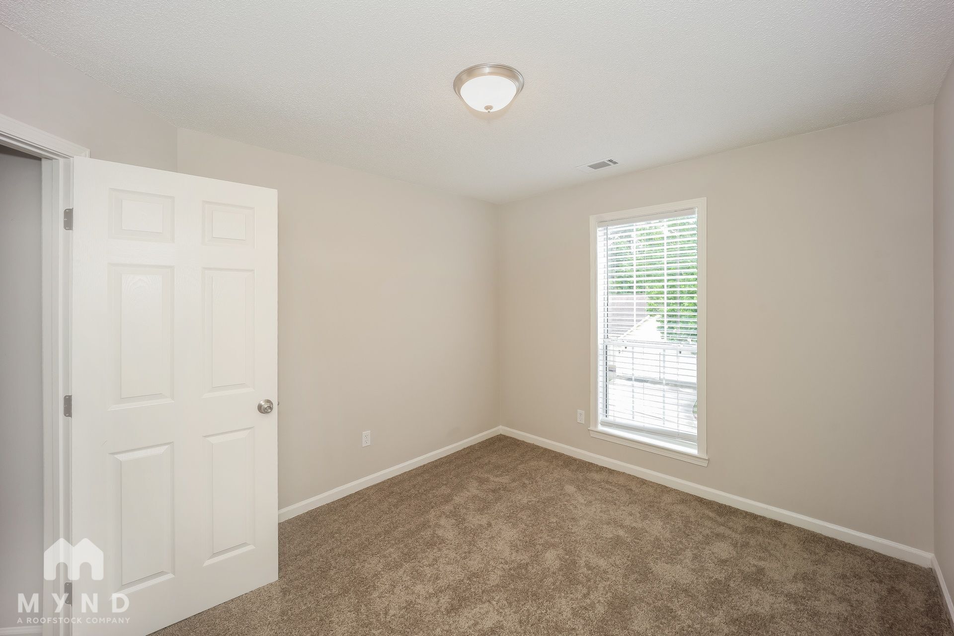 Building Photo - 7822 Bar Harbor Dr