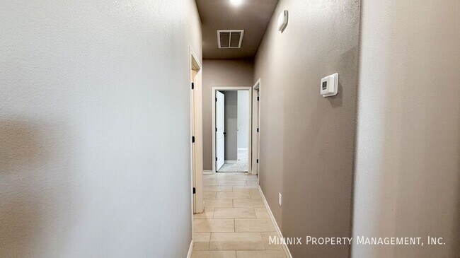 Building Photo - 1503 Avenue O