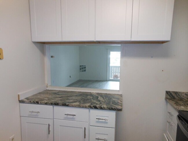 Building Photo - 113 Cluff Crossing Rd