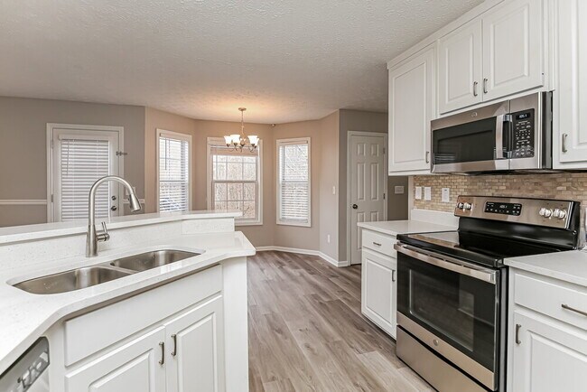 Building Photo - 2152 Glen Hope Ln