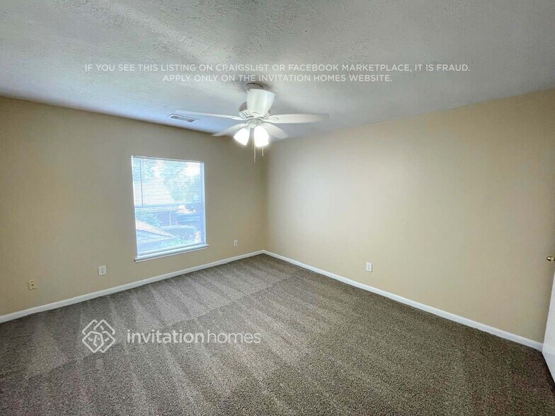 Building Photo - 3242 Eagle Ridge Way