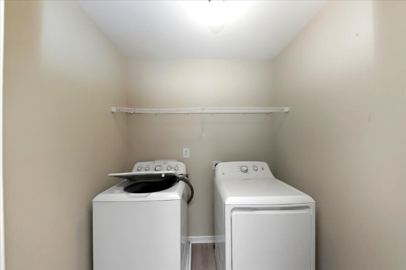 Building Photo - 3580 Morinda Dr