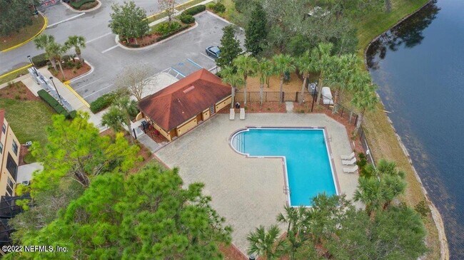 Building Photo - 748 Ginger Mill Dr