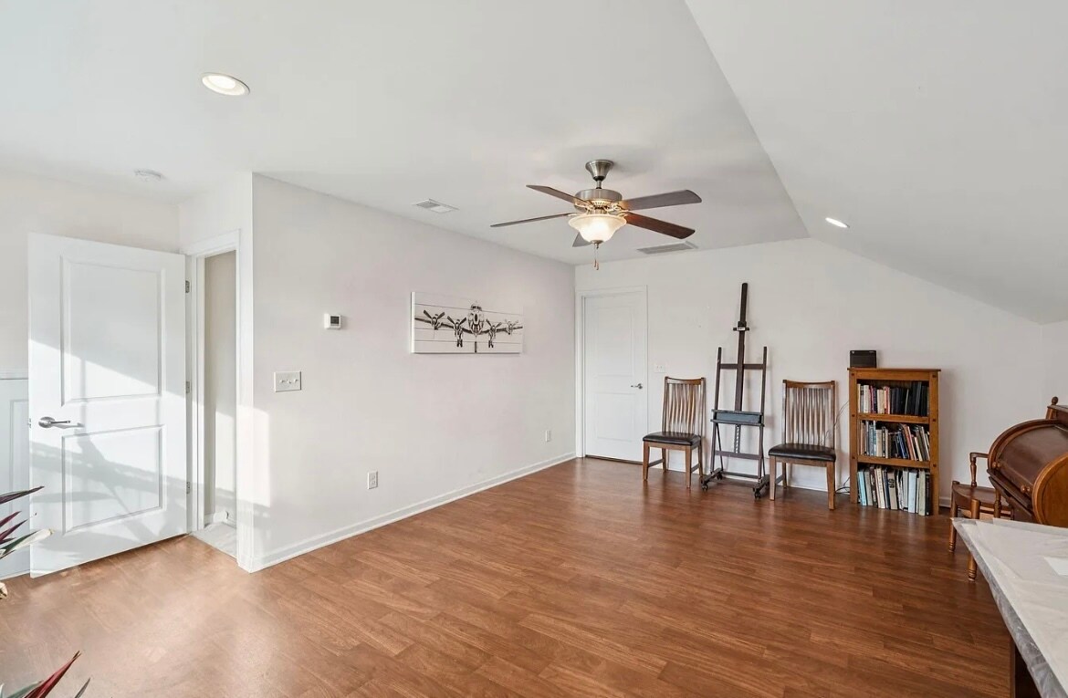 Building Photo - 1546 Fishbone Dr