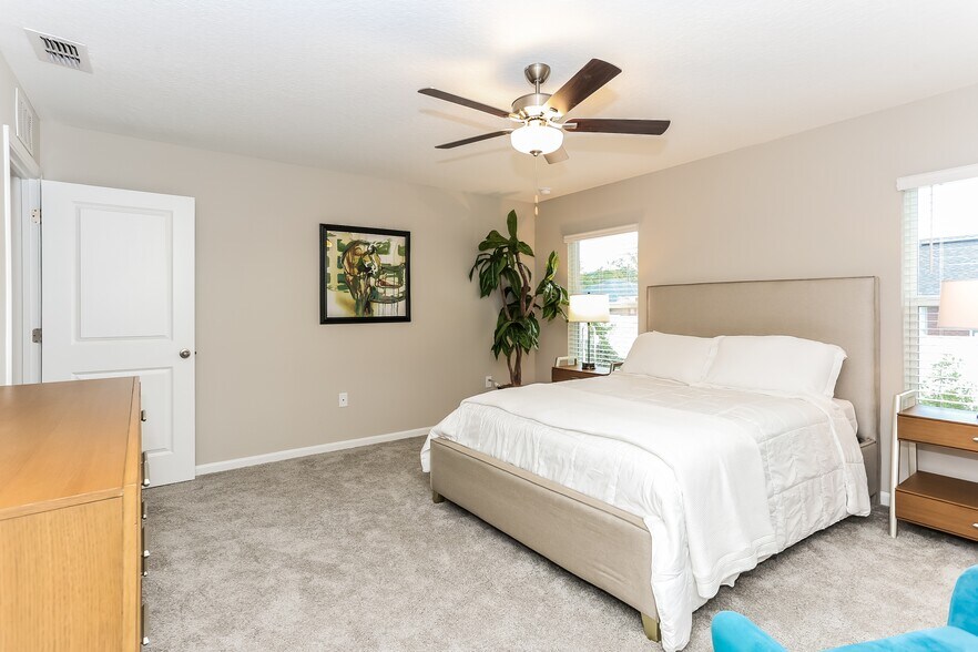 Building Photo - 9130 Udell Ln
