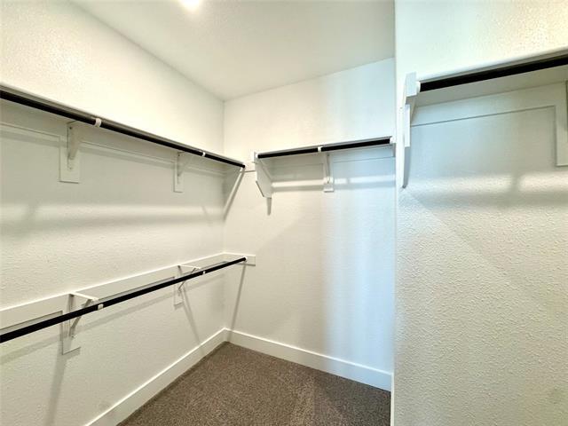 Building Photo - 809 Meadowcrest Dr