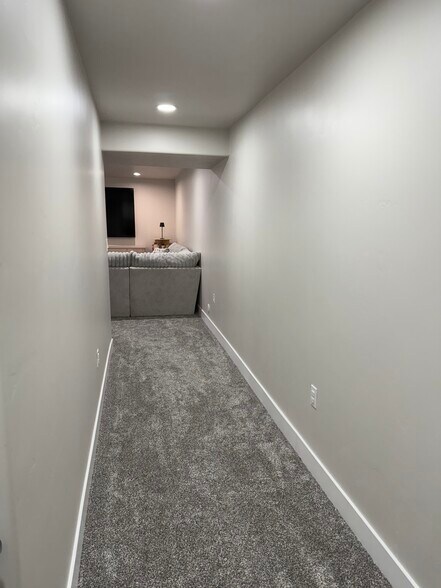 Building Photo - 342 E 1770 N