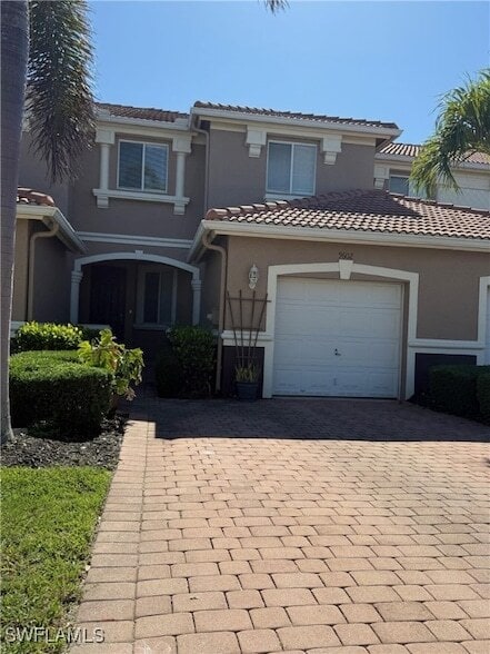 Building Photo - 9602 Roundstone Cir