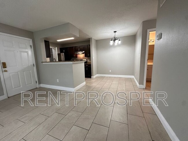 Building Photo - 5600 Devonbriar Way