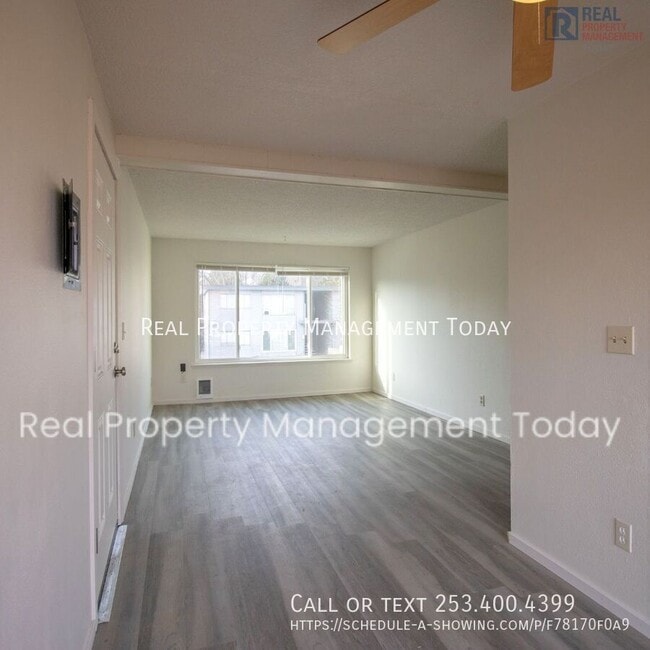 Building Photo - 14440 34th Ave S