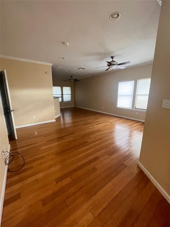 Building Photo - 1038 E 43rd St