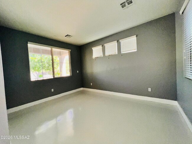 Building Photo - 12252 N Wind Runner Pkwy
