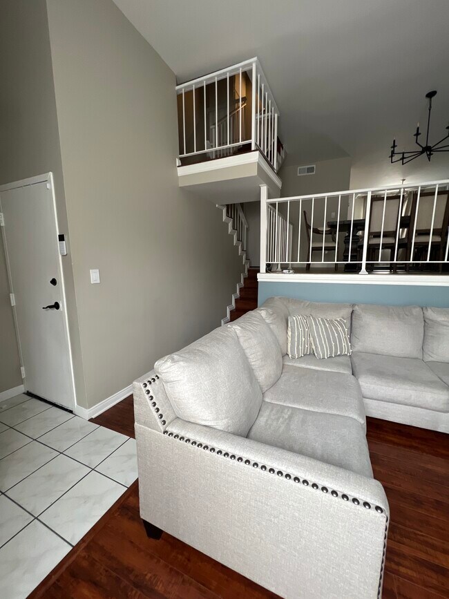 Building Photo - 19355 Sherman Way