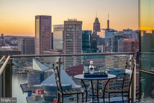 Building Photo - 300 International Drive