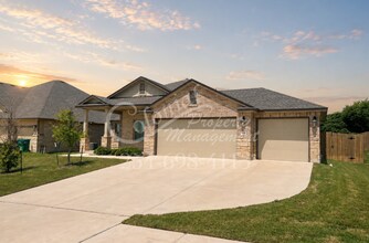 Building Photo - Available for Move-in June 10th!