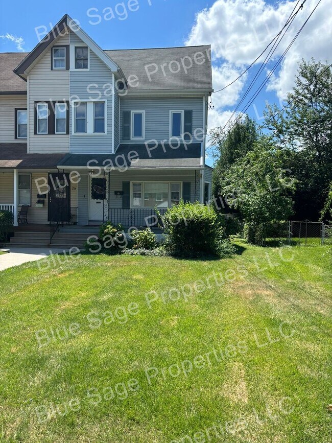 Building Photo - 26 Stratford Ave