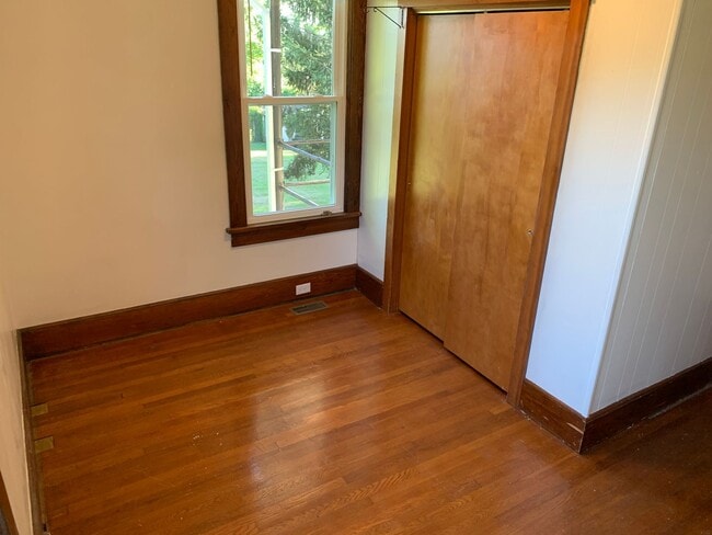 Building Photo - Charming Home with Large Backyard Near Rad...