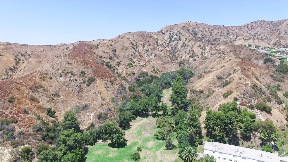 Building Photo - 7727 Via Capri