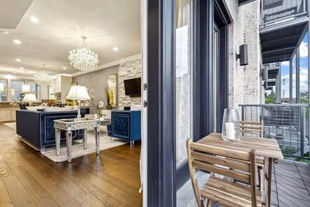 Balcony / Living Room - Floor 2 - 2817 Shelby Ave