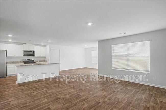 Building Photo - 567 Turpentine Trl