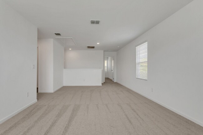 Building Photo - 170 Millbrook Dr