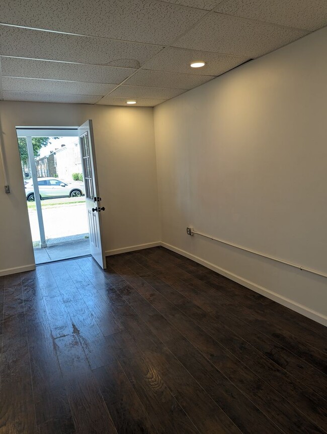 Building Photo - NEWLY Renovated Office Suites right off Ra...