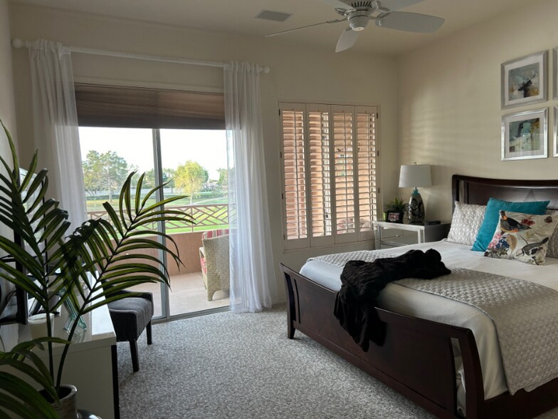 Building Photo - 3800 S Cantabria Cir