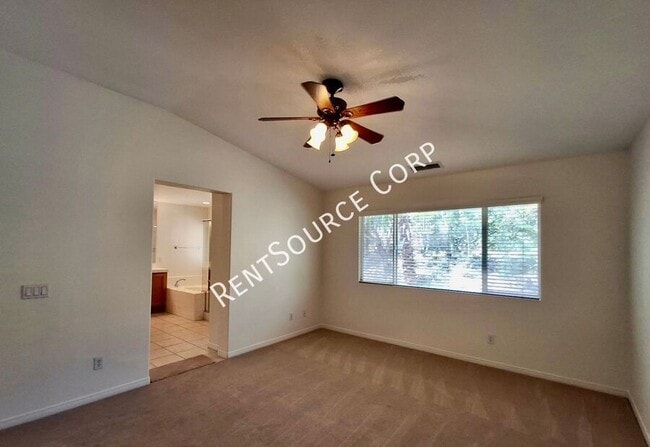 Building Photo - 24335 Alyssum Pl