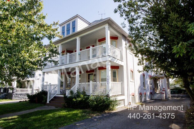 Primary Photo - 1609 Lakewood Ave