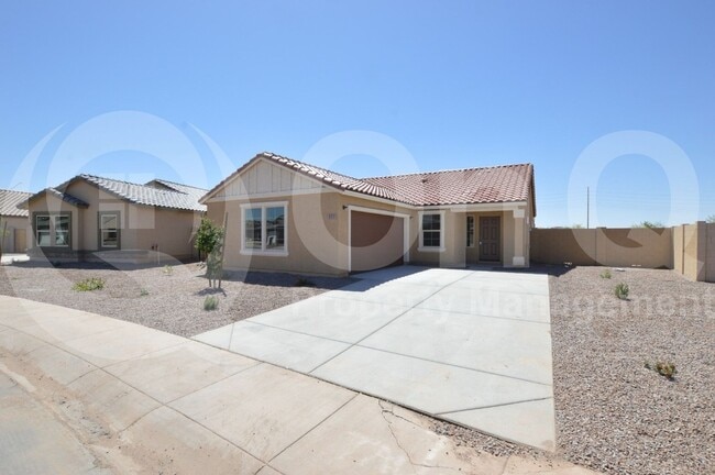 Primary Photo - 777 Silvercreek Ln